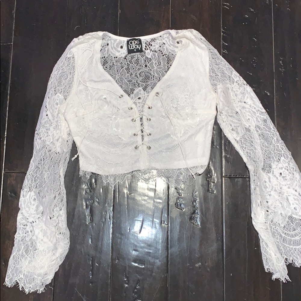 White lace long sleeve